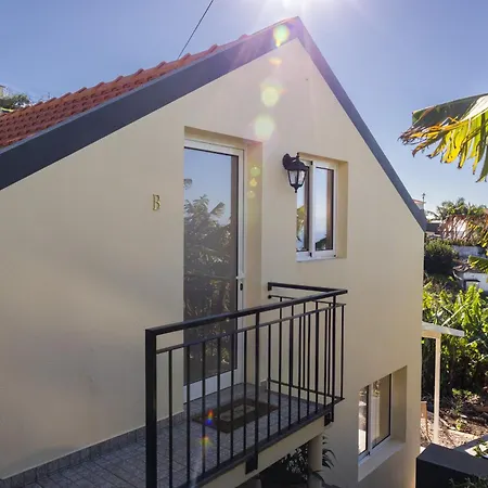 Romantic Seaview Wine House In Madeira *