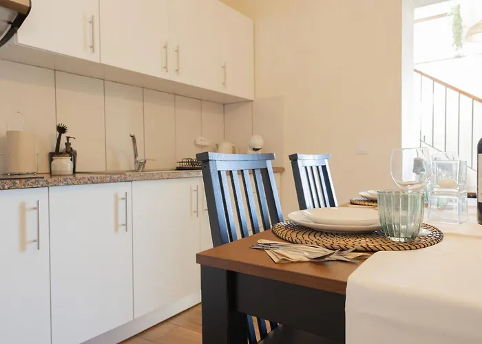 Romantic Seaview Wine House In Madeira